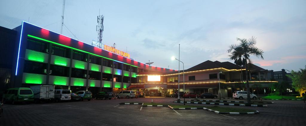 Hotel Swarna Dwipa Palembang Eksteriør billede
