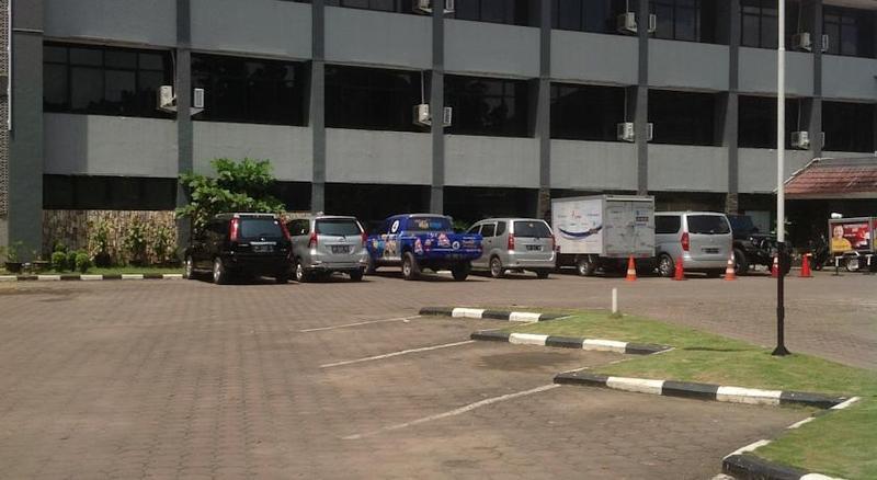 Hotel Swarna Dwipa Palembang Eksteriør billede